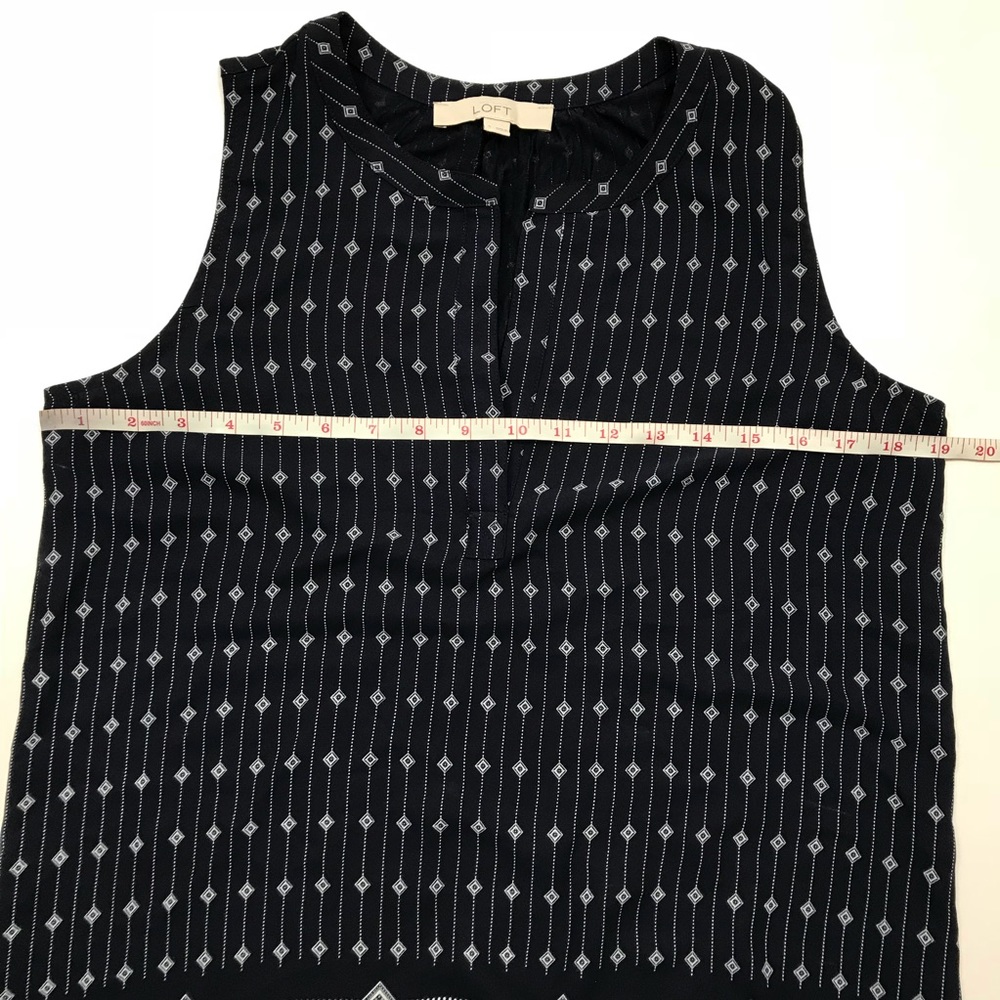 Ann Taylor LOFT Womens V Neck Tank Top Sz S B614 - Picture 3 of 6